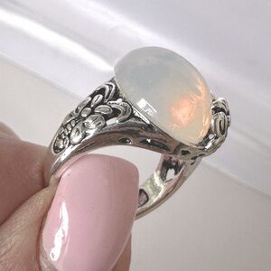 Vintage Inspired Adjustable Ring With White Stone/Butterfly Design.